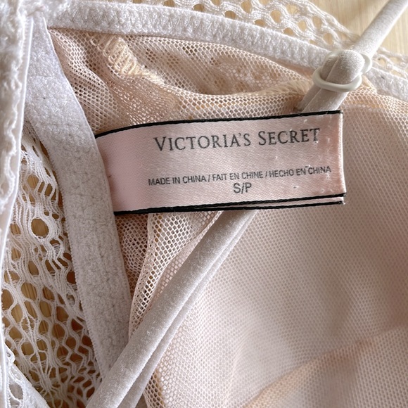 Victoria’s Secret bralette lingerie - Picture 3 of 6